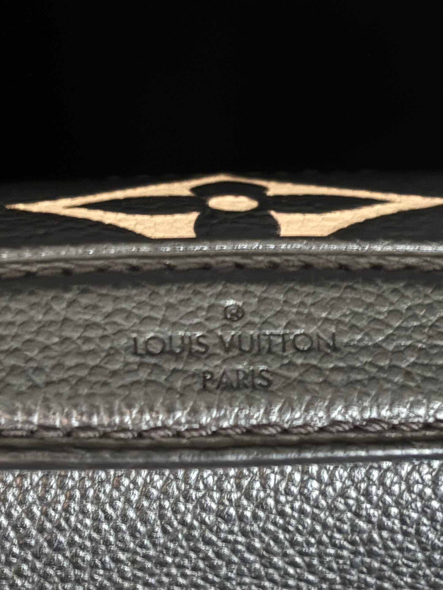 Louis Vuitton Pochette Métis Monogram Giant Empreinte Leather